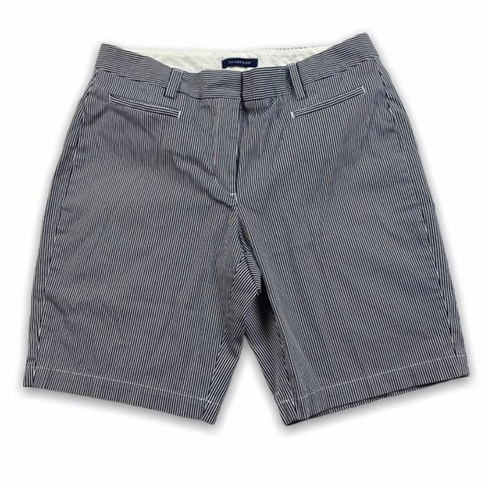 EUC Plus Size Land’s End Women’s Fit 2 Striped Flat Front Shorts – Size 18